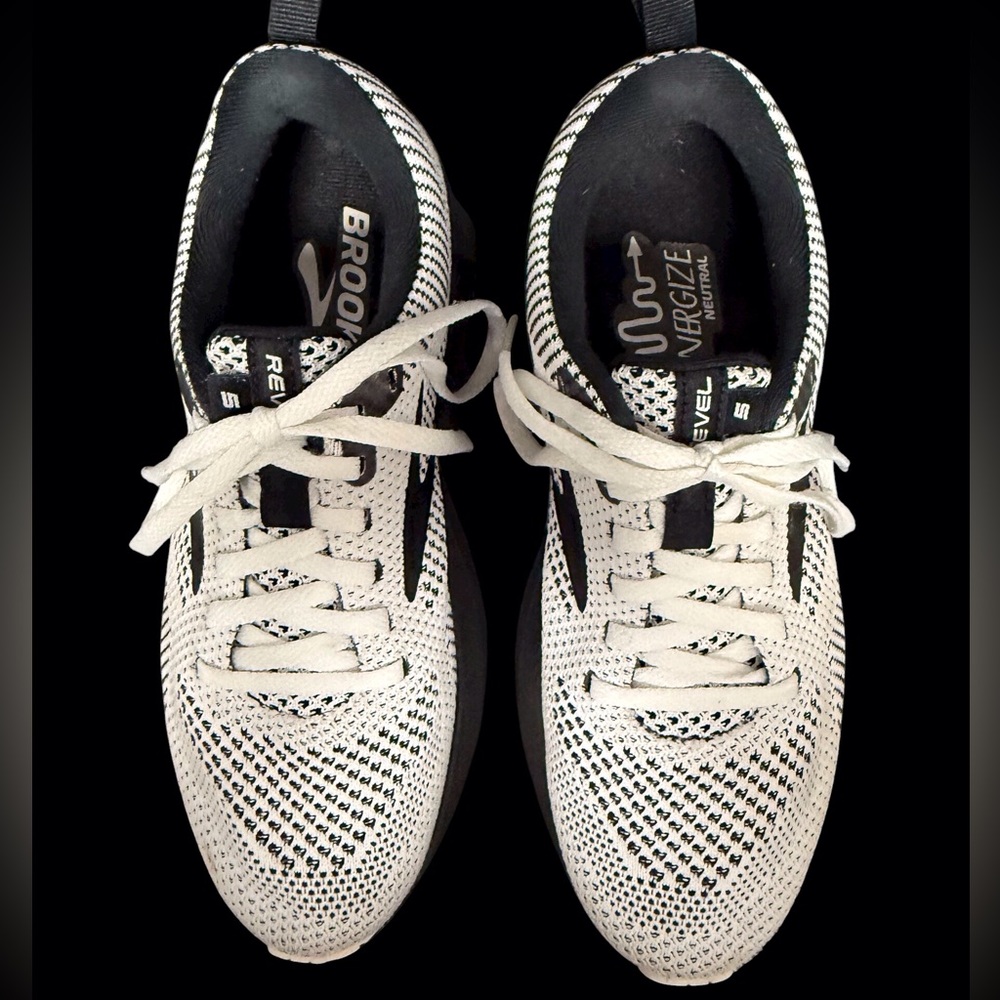 Brooks Revel 5 Women’s Athletic Shoes-White & Black Size-6.5 - Picture 8 of 11